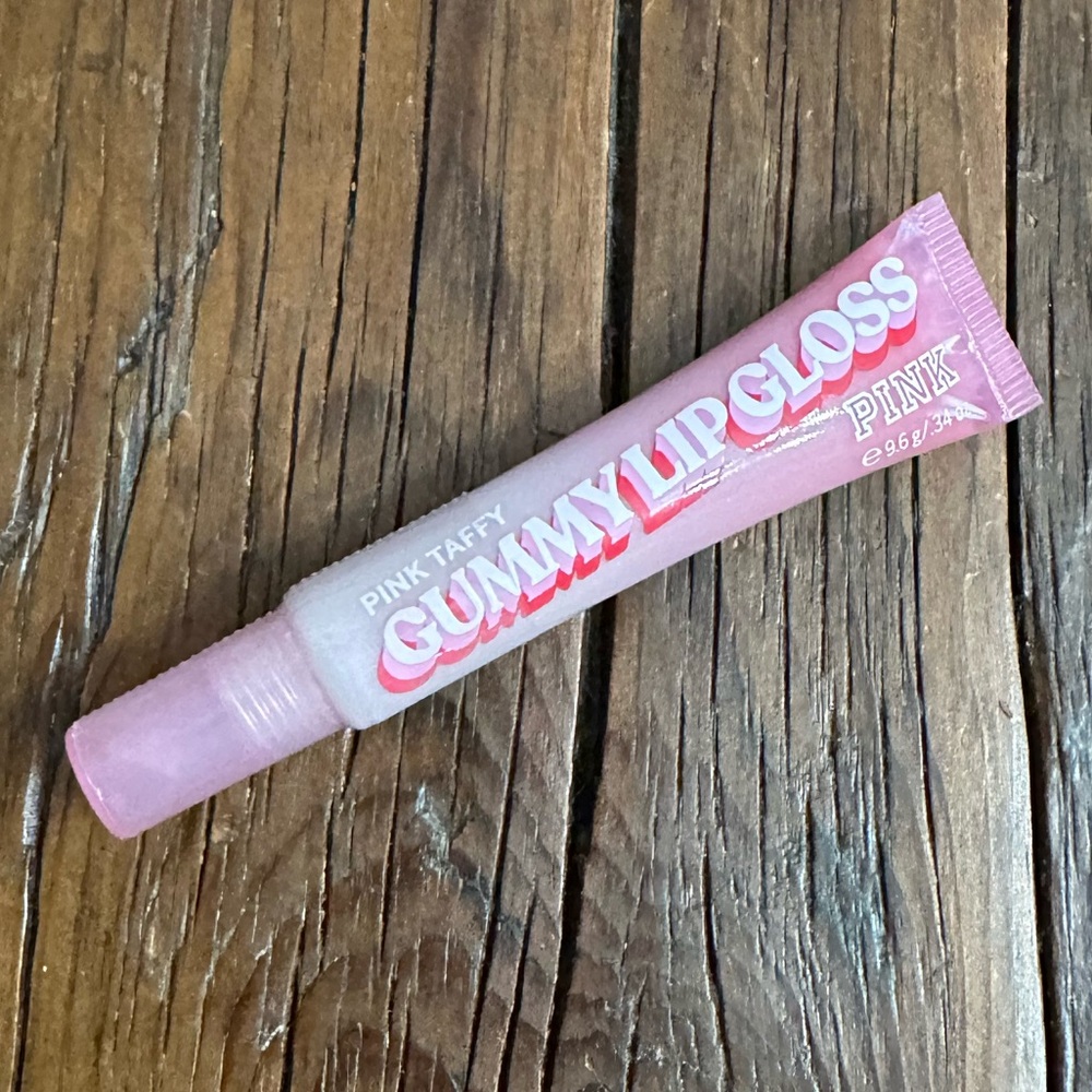 PINK Victoria’s Secret Gummy Lip Gloss in Pink Taffy 9.6g/0.34oz